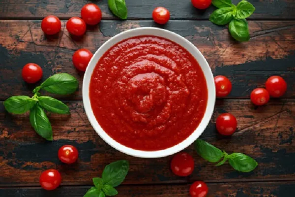 خرید و قیمت رب گوجه فرنگی خانگی